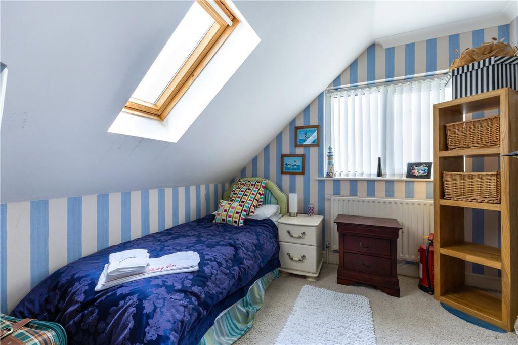 Bedroom 5/Study