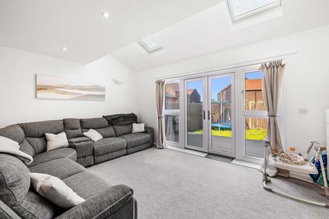 3 bedroom detached house for sale, Denchy Mead, Burgess Hill, RH15