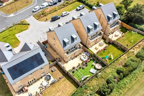 14 Baynes Drive, Dishforth, Thirsk, YO7 3GA
