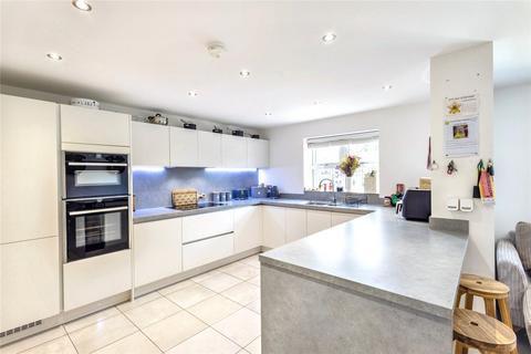 14 Baynes Drive, Dishforth, Thirsk, YO7 3GA