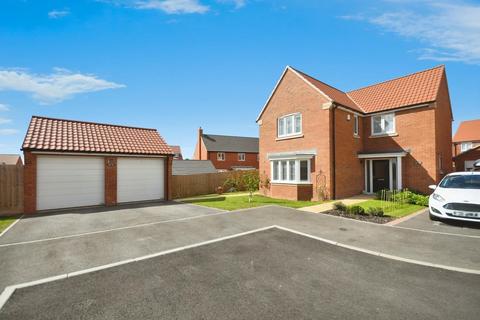 4 bedroom detached house for sale, Potter Place, Dunston, Chesterfield, S41 8ET