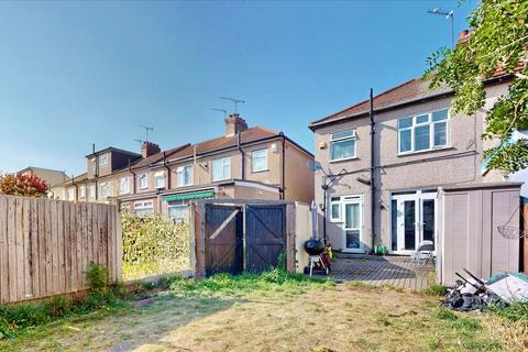 26 Lawrence Crescent, Dagenham, RM10 7HJ