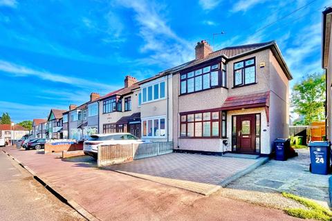 26 Lawrence Crescent, Dagenham, RM10 7HJ