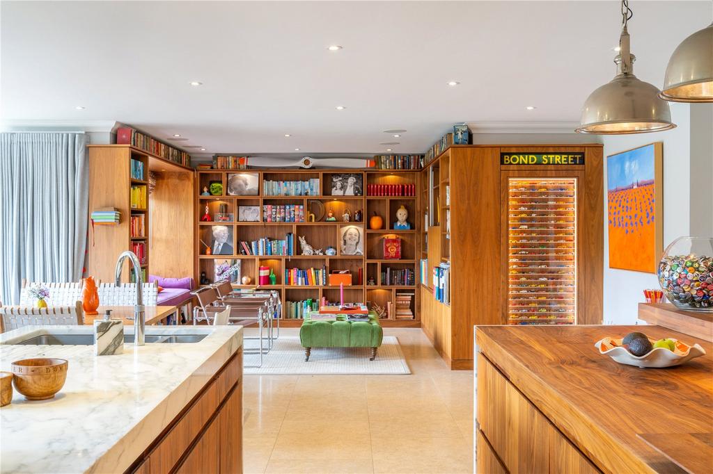 Kitchen/Family Room