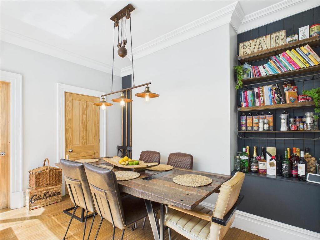 Kitchen/living area