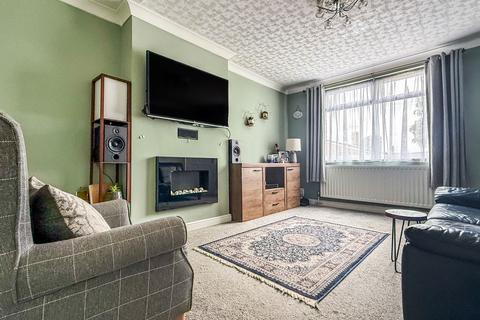 13 Brixton Close, Hull, HU8 0QL