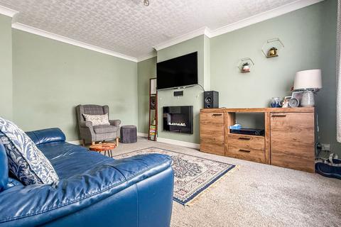13 Brixton Close, Hull, HU8 0QL
