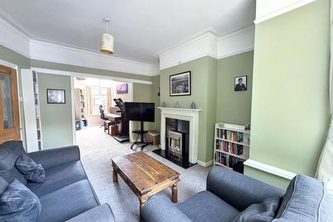 34 Mountfield, Prestwich, Manchester, M25 1FJ