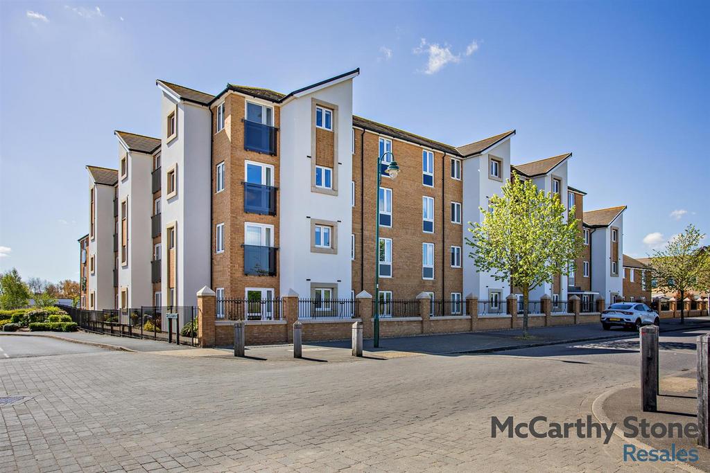 8645264-exterior13-800.jpg