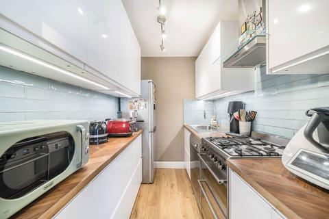 1 bedroom flat for sale, Aslett Street, London SW18
