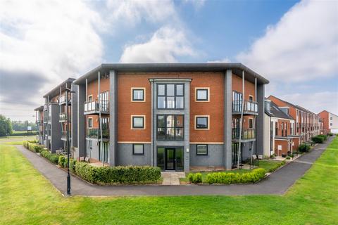 2 bedroom apartment for sale, Elmwood Park Court, Great Park, NE13