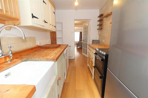 35 Harold Road, Sutton, SM1 4HZ
