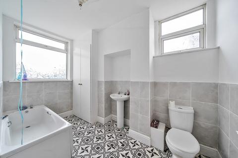 3 bedroom end of terrace house for sale, Hull Road, Hessle, East Riding of Yorkshi, HU13