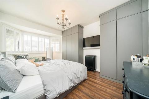3 bedroom semi-detached house for sale, Rayford Avenue, London SE12