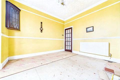 3 bedroom semi-detached house for sale, Westfield Road, Barton-upon-Humber, North Lincolnshire, DN18 5AA