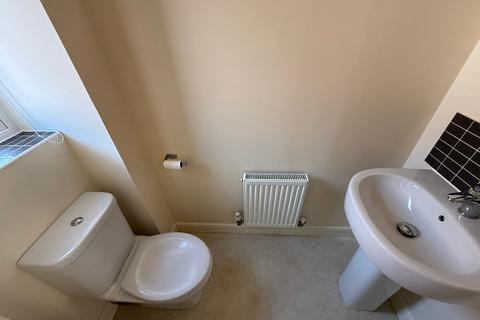 3 bedroom semi-detached house for sale, Webbers Way, Tiverton, EX16