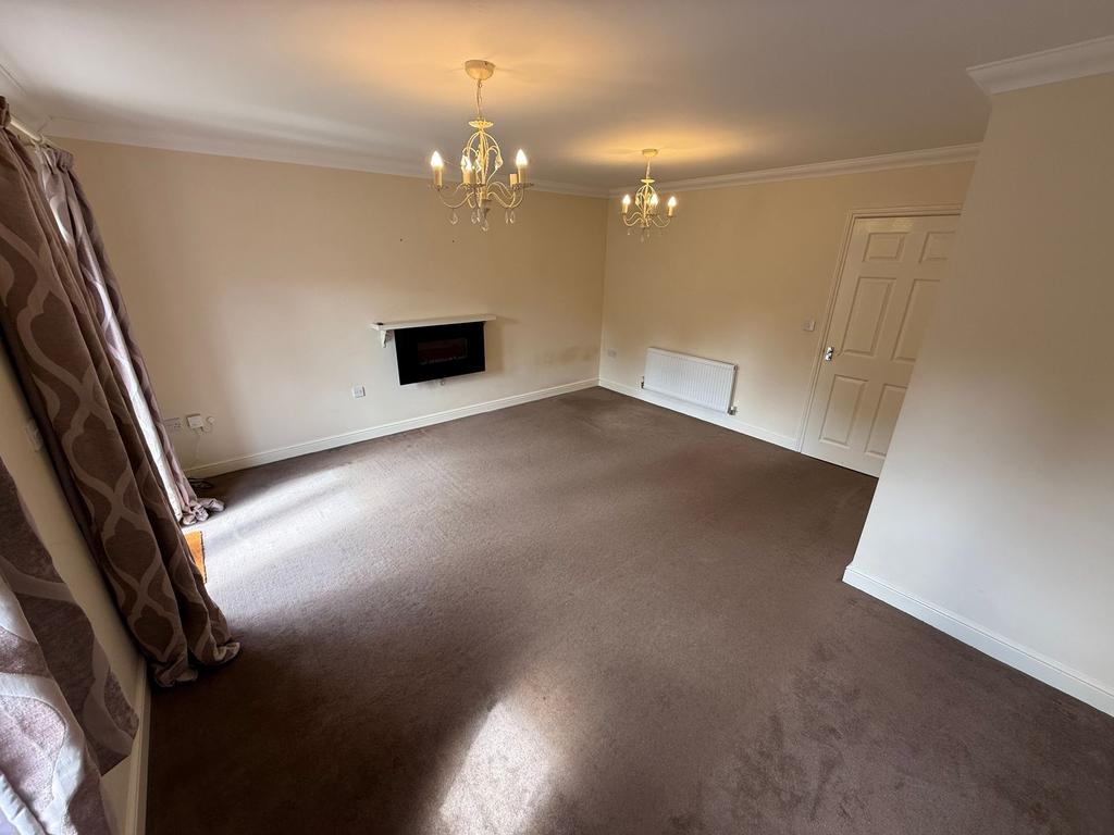 Lounge Dining Room