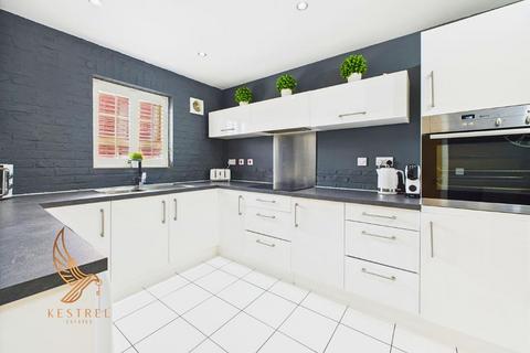 93 Stoborough Crescent, Featherstone, Pontefract, WF7 5FA