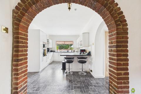 31 Penn Lane, Bexley, DA5 1HB