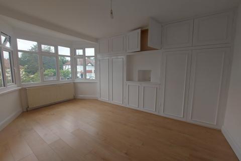 7 bedroom terraced house for sale, Hillside Avenue, IG8