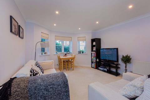 undefined, Bath Road, Berkshire SL6