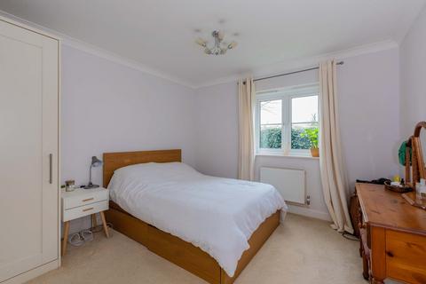 undefined, Bath Road, Berkshire SL6