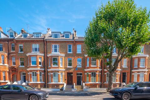 Warrington Crescent, Little Venice, London, W9