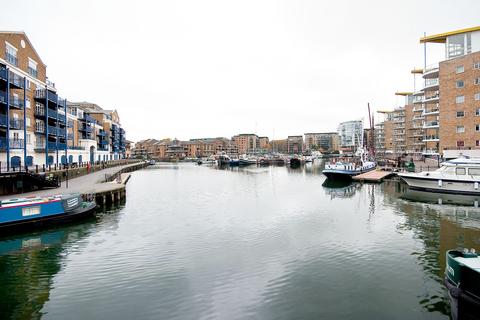 4 bedroom end of terrace house to rent, Limehouse Basin, E14