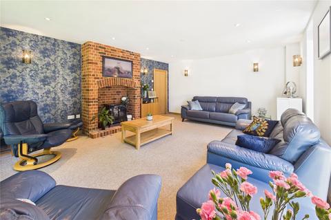 2 bedroom semi-detached house for sale, Lambourn Road, Speen, Newbury, Berkshire, RG20