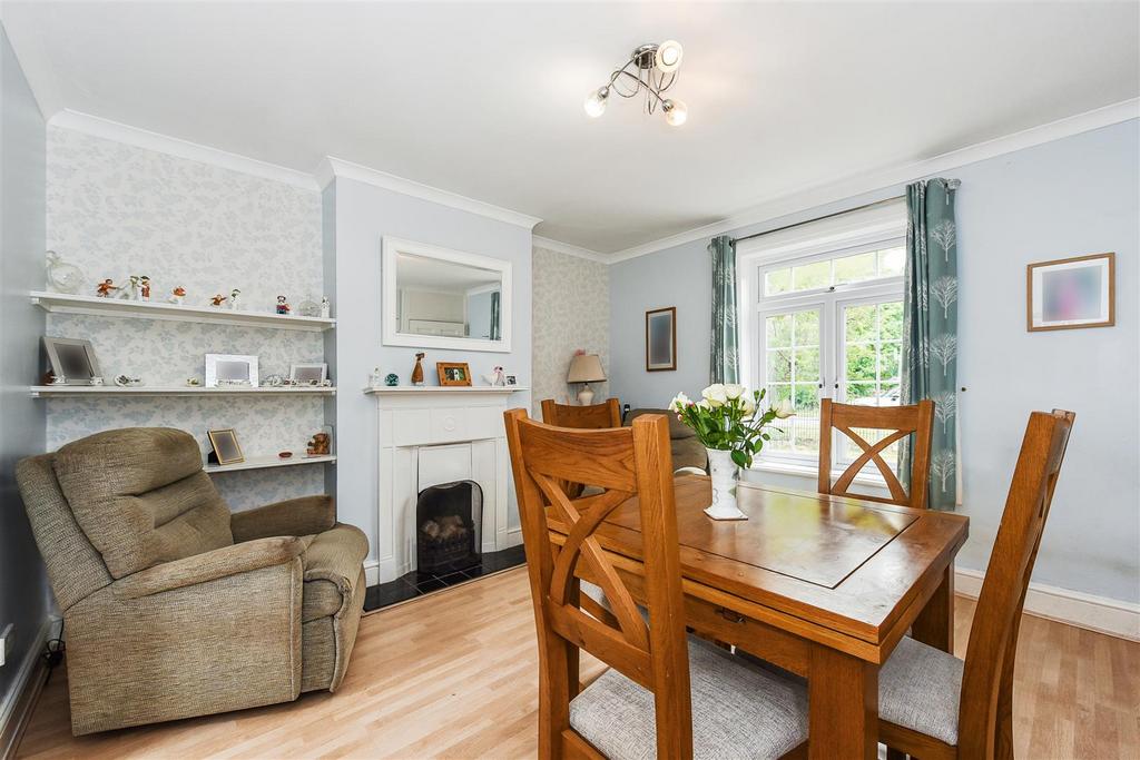 Sketch Ph32 6108263.jpg