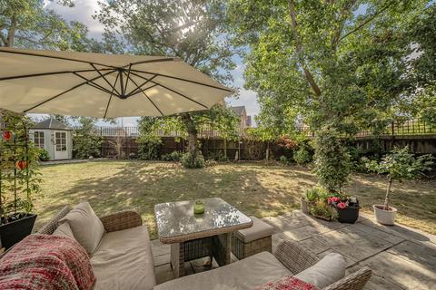 4 bedroom detached house for sale, Croft Road, Shinfield, Berkshire, RG2