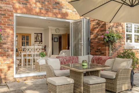 4 bedroom detached house for sale, Croft Road, Shinfield, Berkshire, RG2