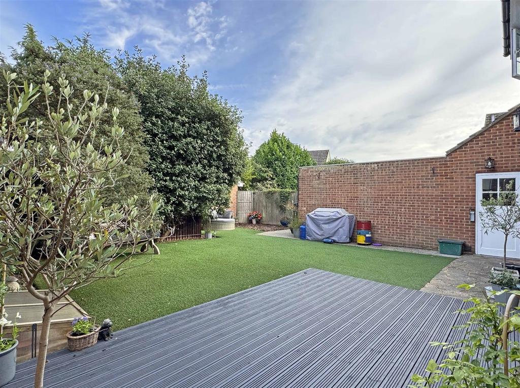 Rear Garden.jpg