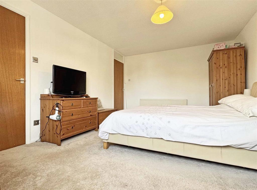 Master Bedroom.jpg