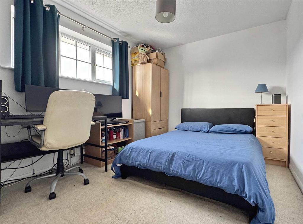Bedroom 2.jpg