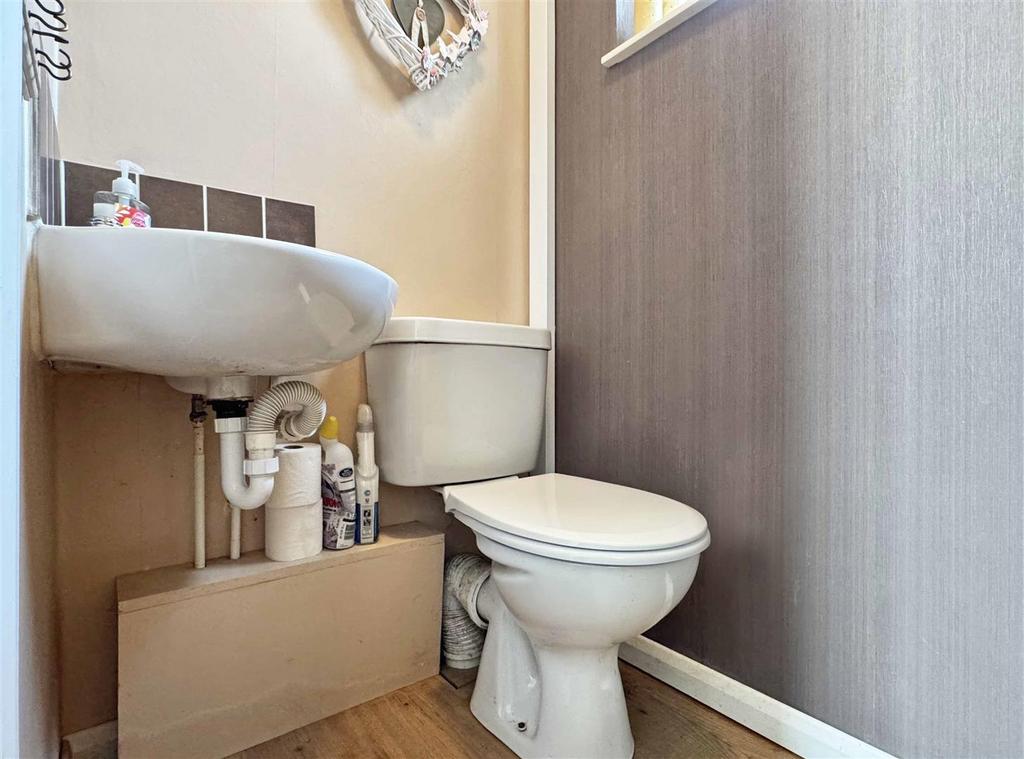 Cloakroom.jpg