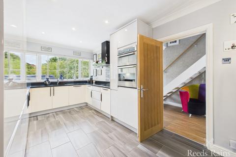 4 bedroom semi-detached house for sale, Kilburn Road, Durham TS18