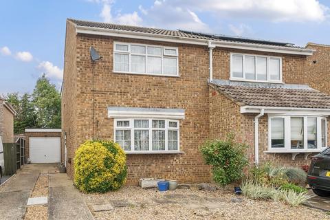3 bedroom semi-detached house for sale, Manor Close, Langford, SG18