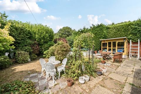 3 bedroom detached house for sale, Bath Road, Knowl Hill, Reading
