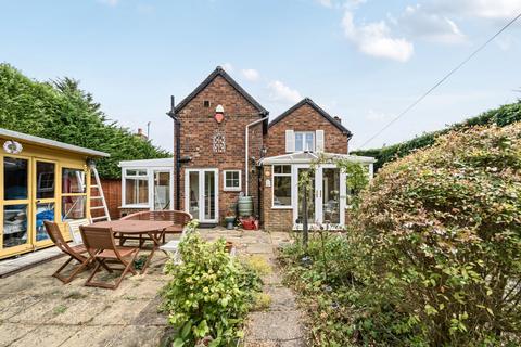 undefined, Bath Road, Knowl Hill, Reading