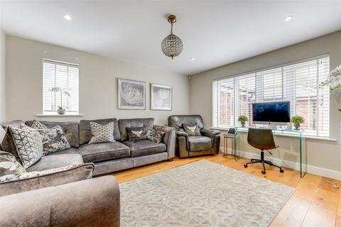 undefined, King Edward Mews, Newport CB11