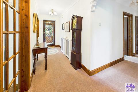 undefined, Swillers Lane, Shorne
