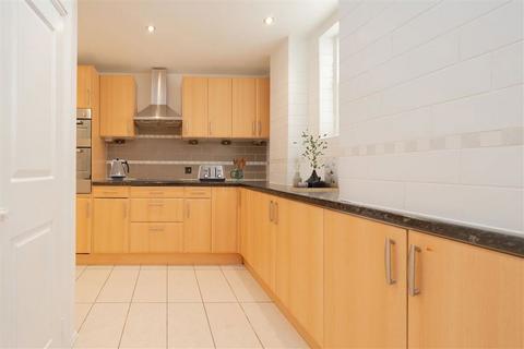 2 bedroom flat for sale, Queen's Gate, London SW7