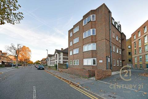 1 bedroom flat for sale, Denmark Road, KINGSTON UPON THAMES KT1