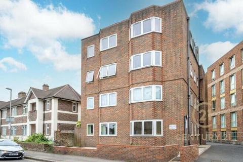 1 bedroom flat for sale, Denmark Road, KINGSTON UPON THAMES KT1