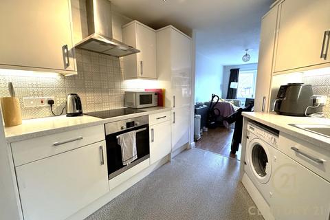 1 bedroom flat for sale, Denmark Road, KINGSTON UPON THAMES KT1