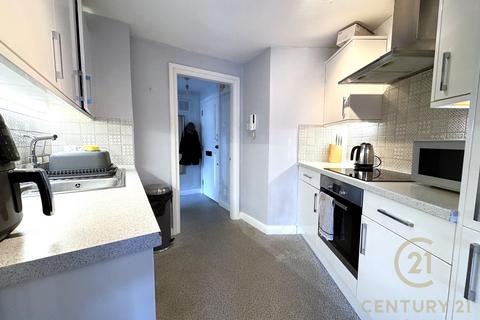 1 bedroom flat for sale, Denmark Road, KINGSTON UPON THAMES KT1