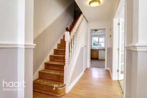 14 The Grange, Skellow, Doncaster, DN6 8SH