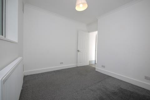 2 bedroom flat to rent, Ramsay Road, London, E7