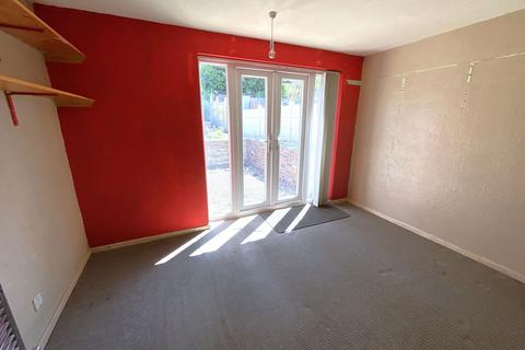 undefined, Merton Close, Oldbury B68